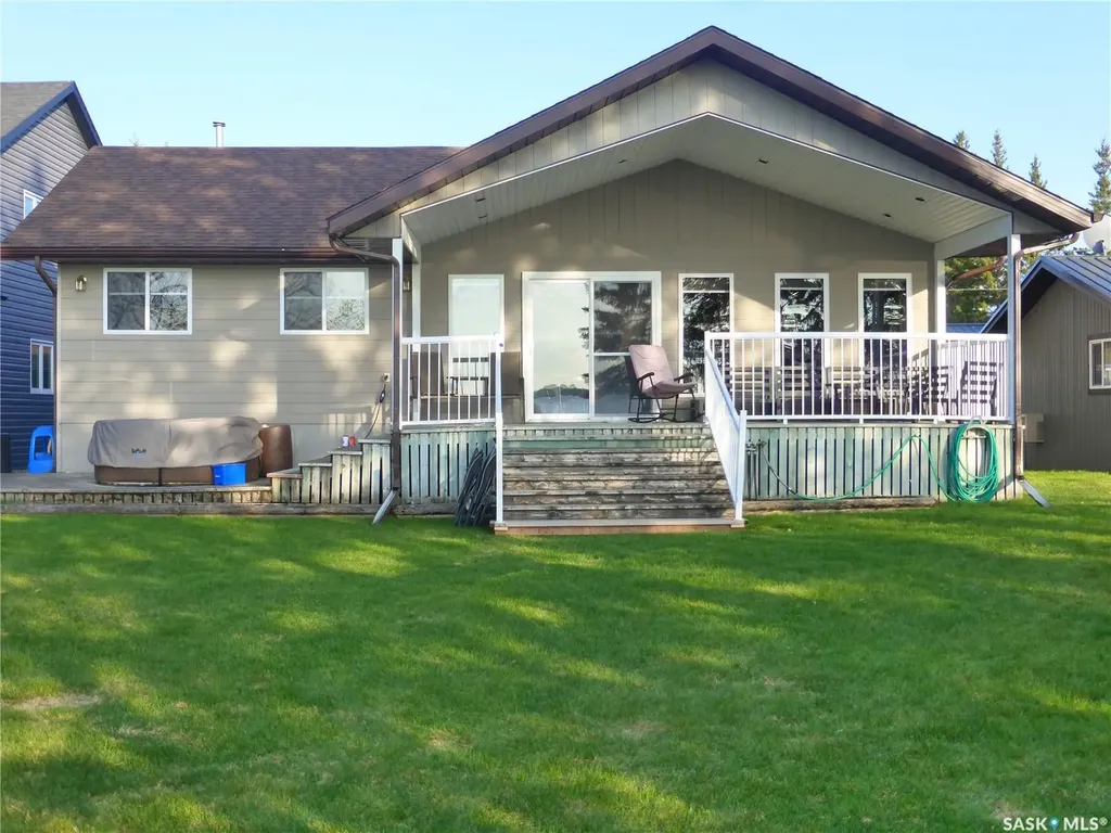 5 Mathews Crescent Turtle View SK S0M 1J0