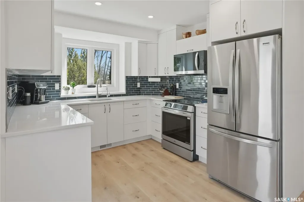 8 Chemin Bellevue Road Battleford SK S0M 0E0