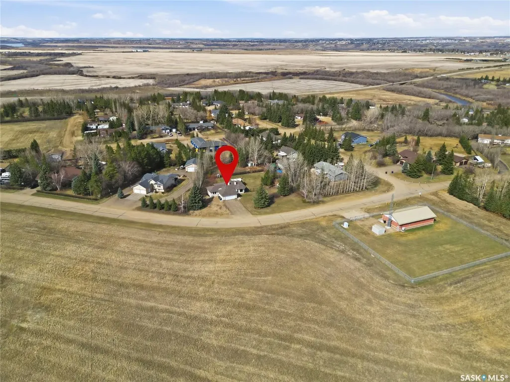 8 Chemin Bellevue Road Battleford SK S0M 0E0