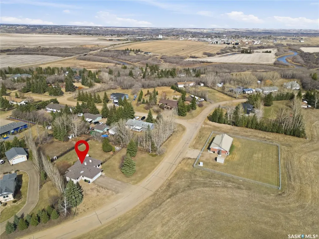 8 Chemin Bellevue Road Battleford SK S0M 0E0