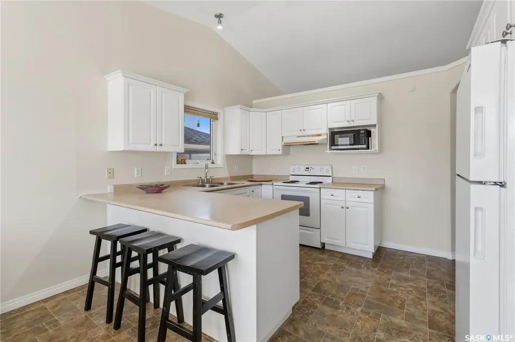 414 Adaskin Cove Saskatoon SK S7N 4P4