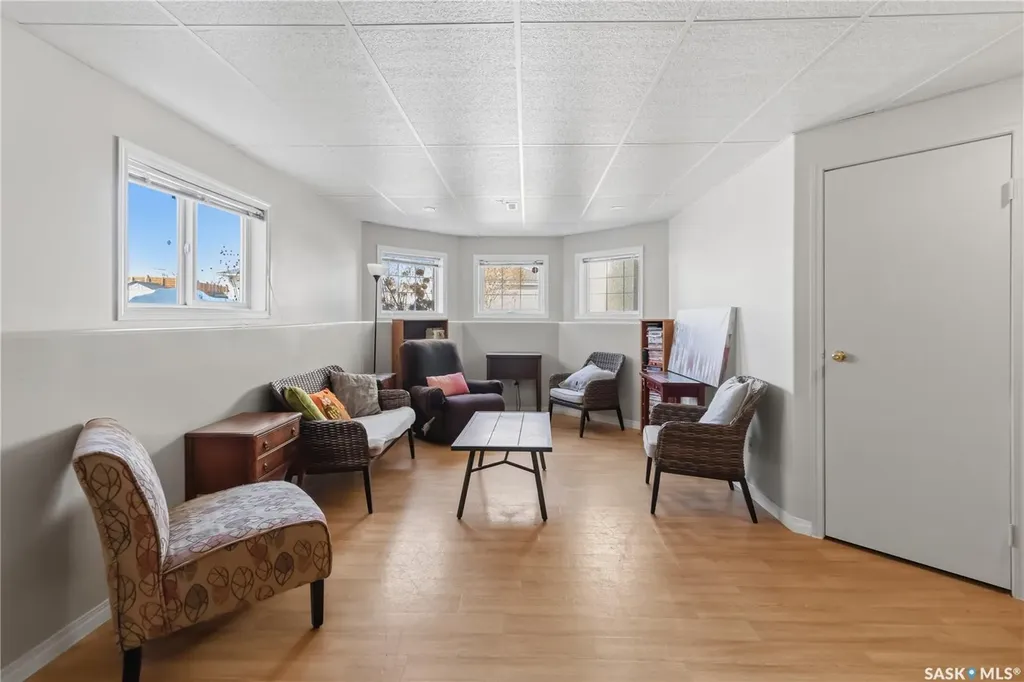 414 Adaskin Cove Saskatoon SK S7N 4P4