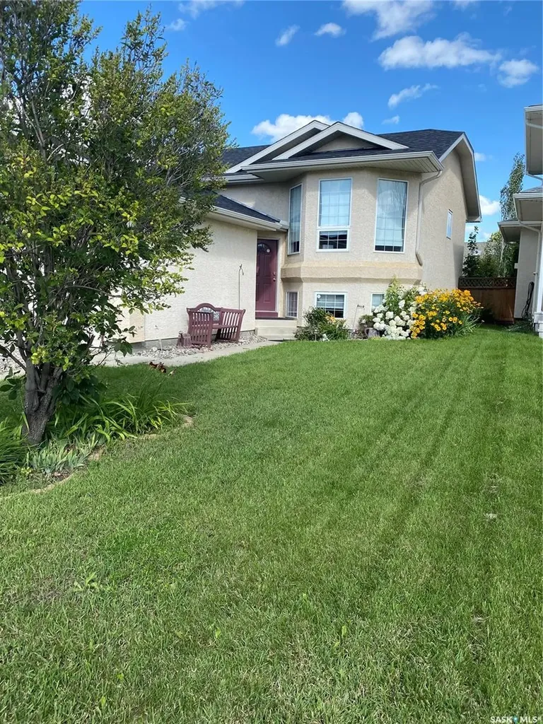 414 Adaskin Cove Saskatoon SK S7N 4P4