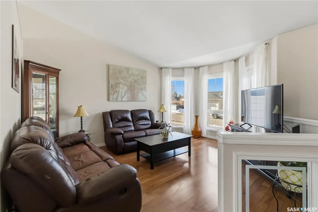 414 Adaskin Cove Saskatoon SK S7N 4P4