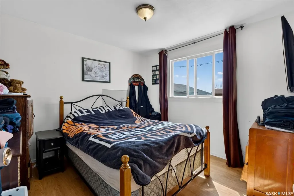 69 Mcgee Crescent Saskatoon SK S7L 4M6