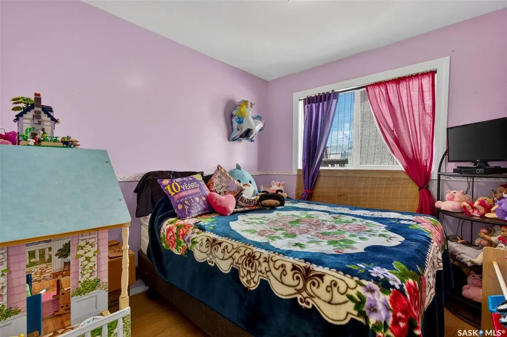 69 Mcgee Crescent Saskatoon SK S7L 4M6