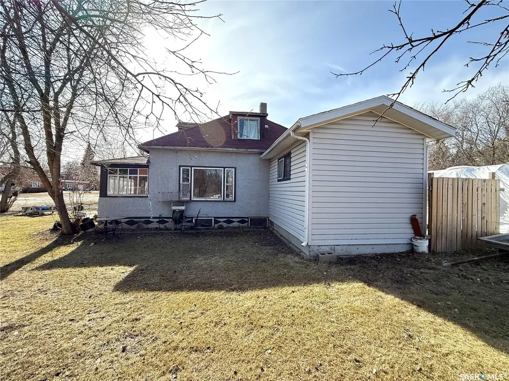 212 South Avenue E Hafford SK S0J 1A0