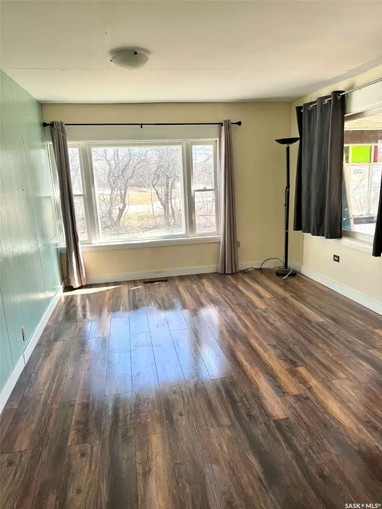 212 South Avenue E Hafford SK S0J 1A0