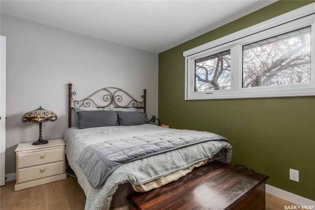 1511 Glendale Street Moose Jaw SK S6H 7B3