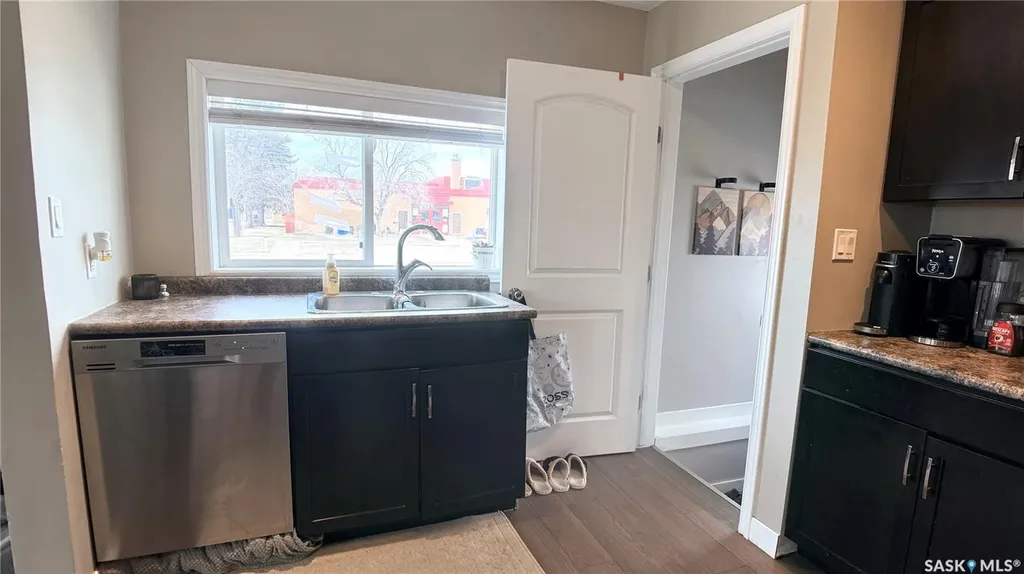1537 Second Street Estevan SK S4A 2M9