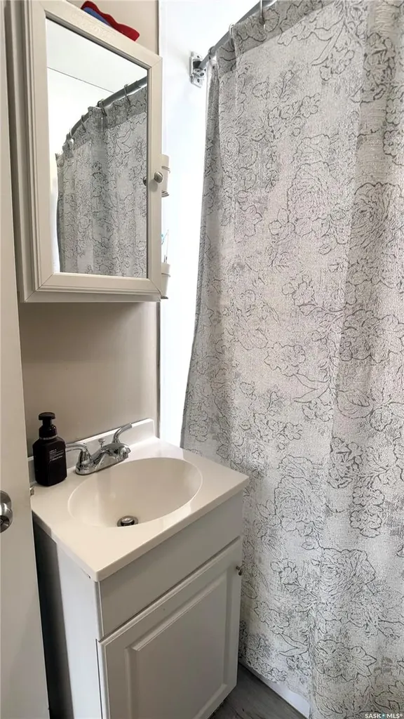 1537 Second Street Estevan SK S4A 2M9
