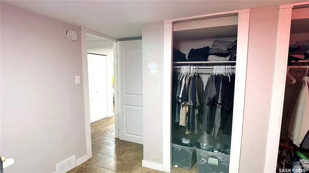 1537 Second Street Estevan SK S4A 2M9