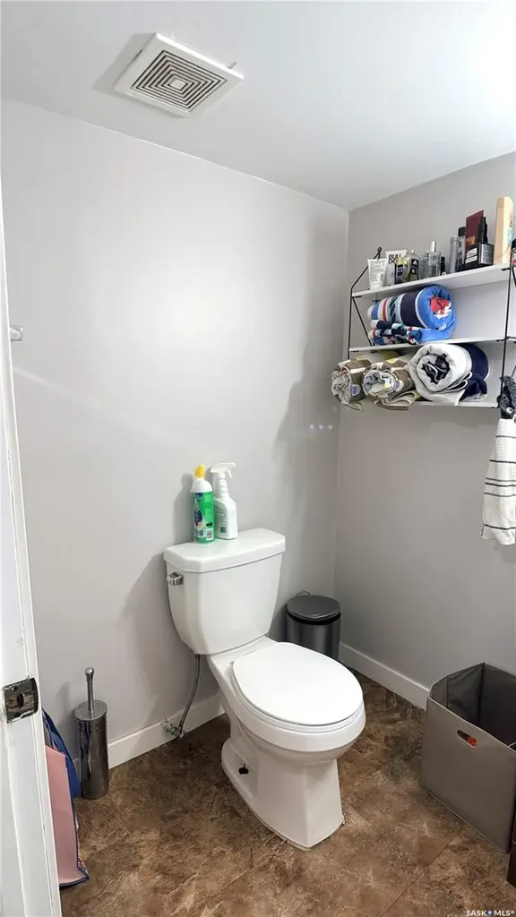 1537 Second Street Estevan SK S4A 2M9