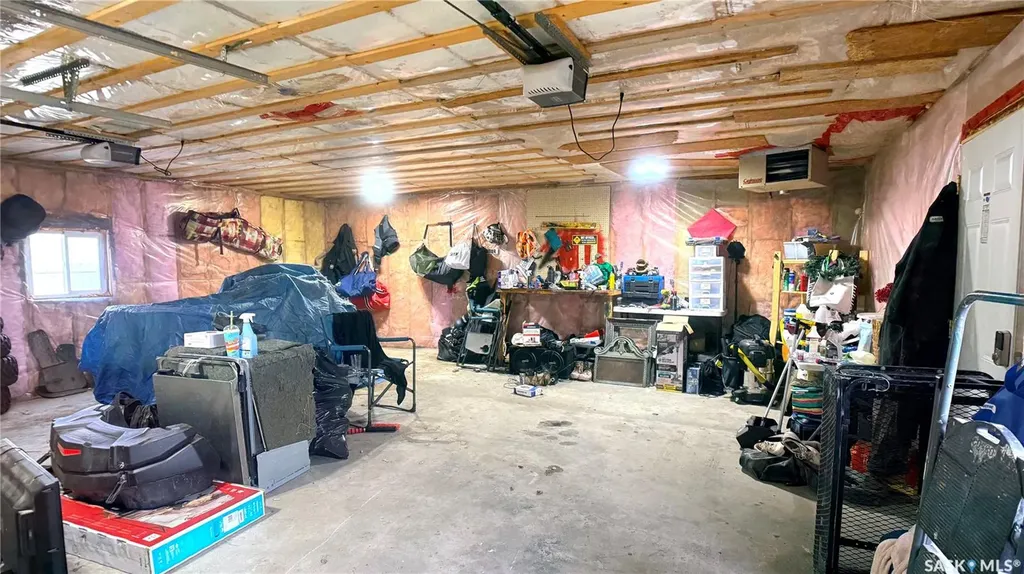 1537 Second Street Estevan SK S4A 2M9