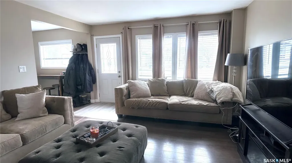 1537 Second Street Estevan SK S4A 2M9