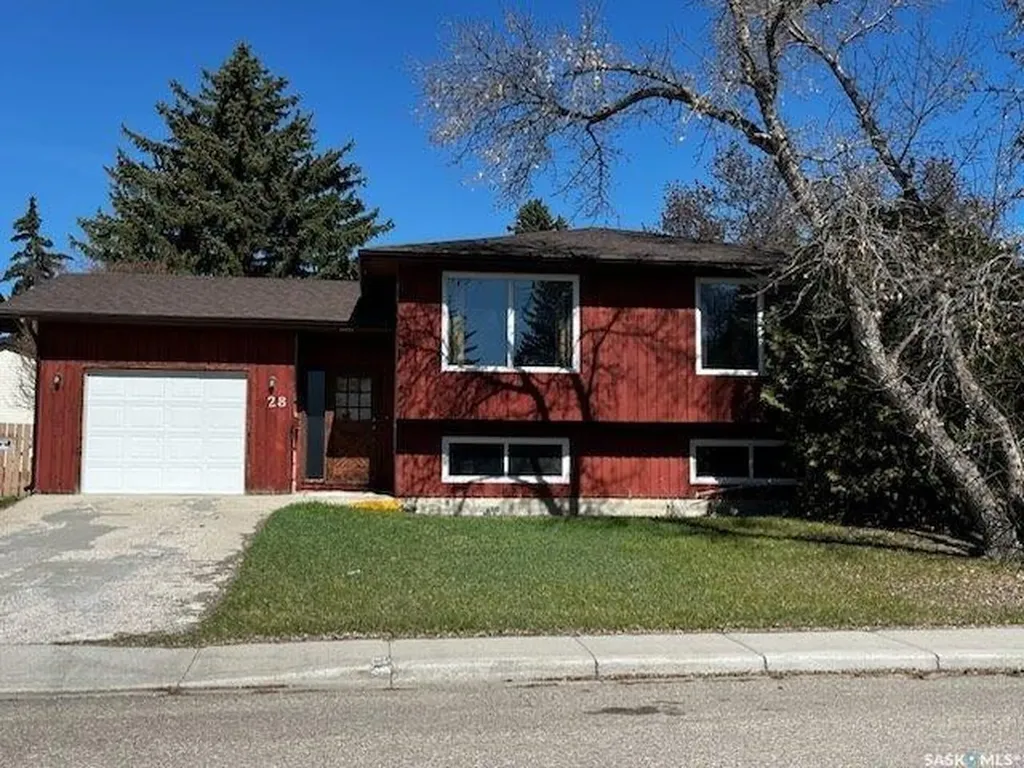 28 Overlord Crescent Kindersley SK S0L 1S0