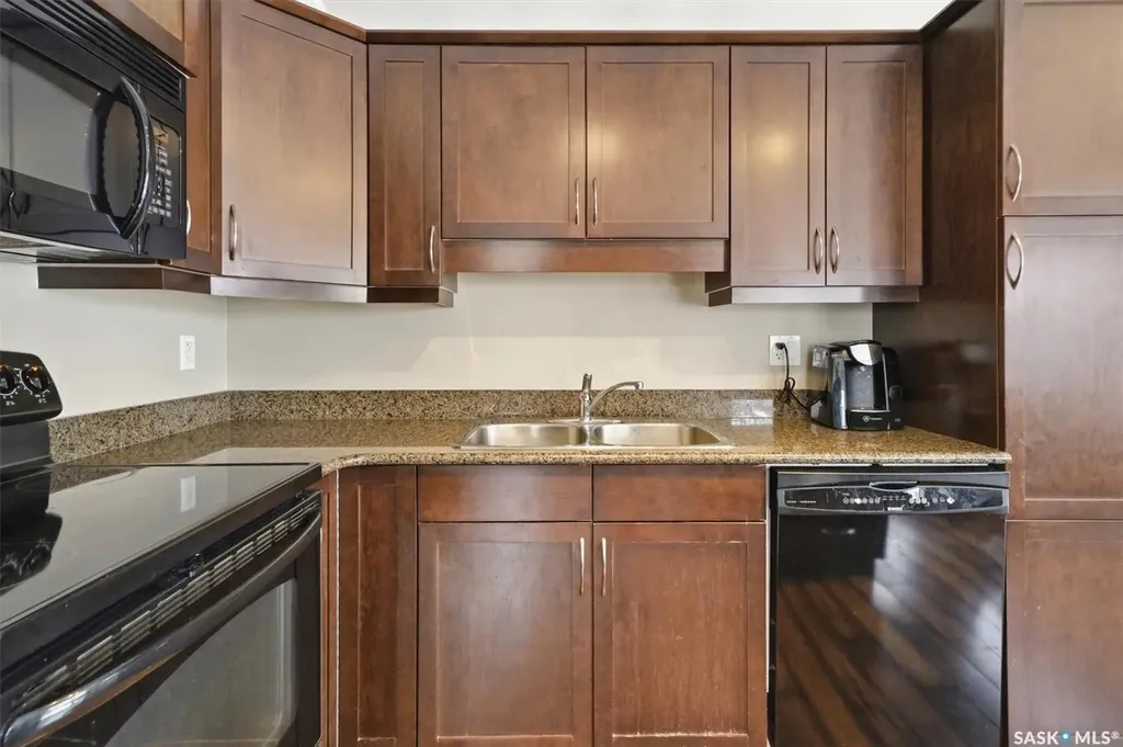 615 Lynd Crescent Saskatoon SK S7T 0G8