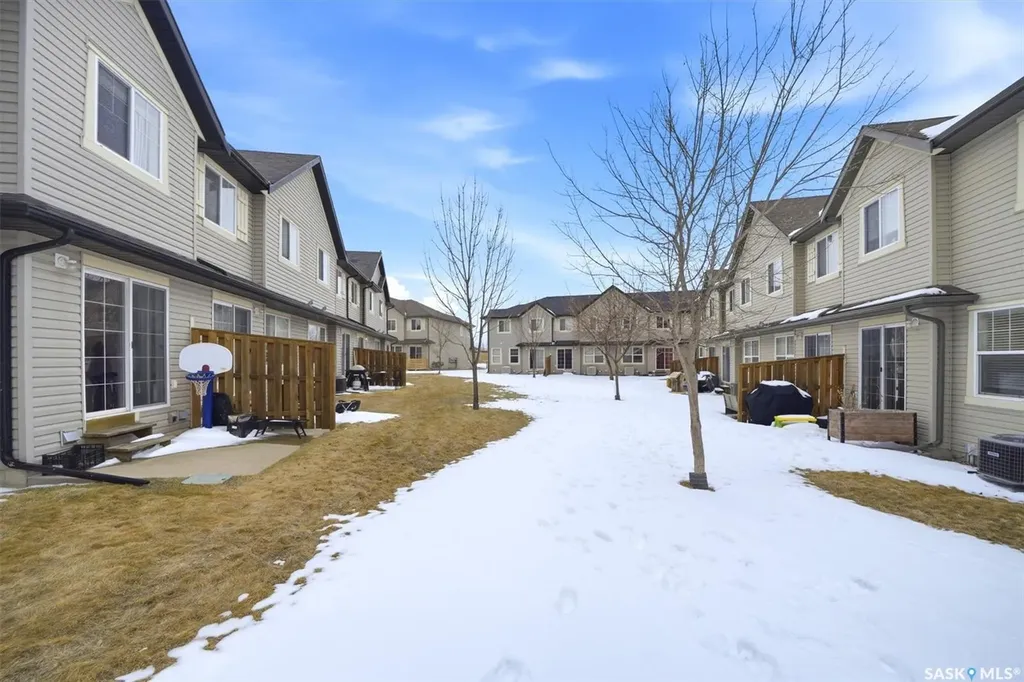 615 Lynd Crescent Saskatoon SK S7T 0G8