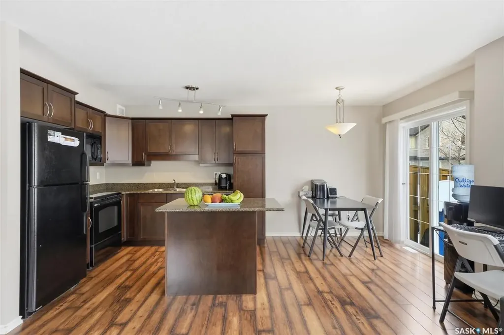 615 Lynd Crescent Saskatoon SK S7T 0G8