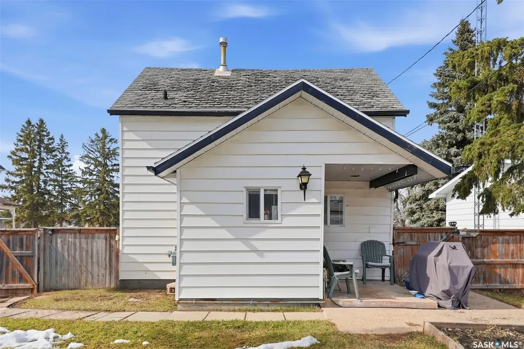 46 Bellamy Avenue Birch Hills SK S0J 0G0