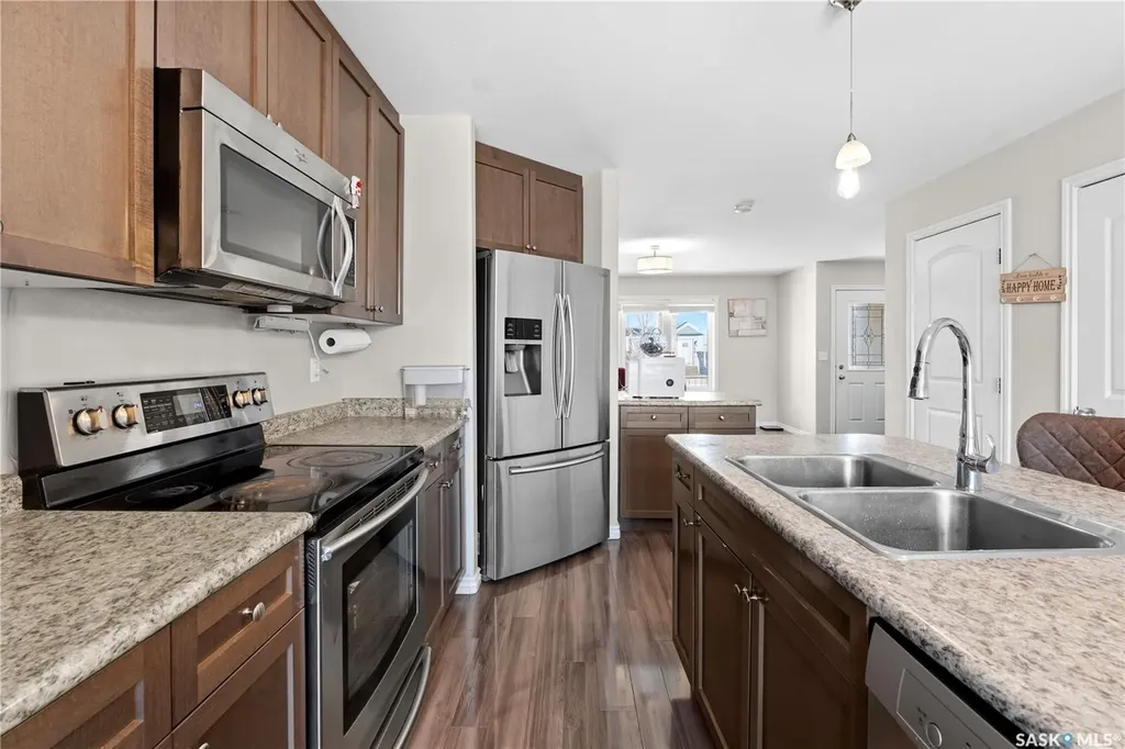 1334 Hunter Road Saskatoon SK S7T 0S5