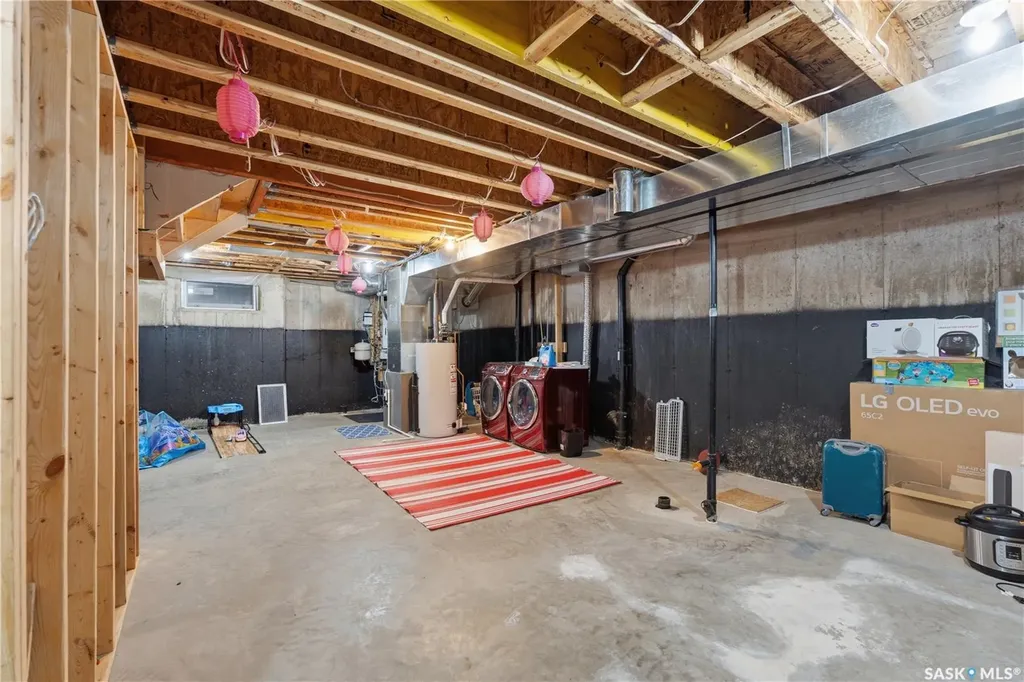 1334 Hunter Road Saskatoon SK S7T 0S5
