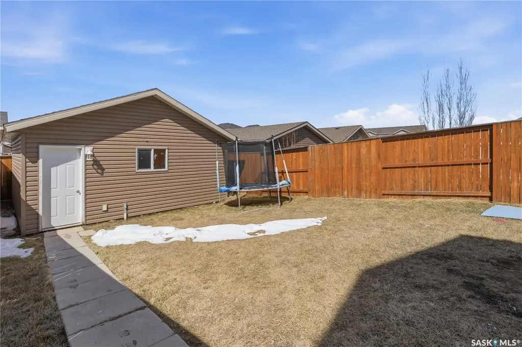 1334 Hunter Road Saskatoon SK S7T 0S5