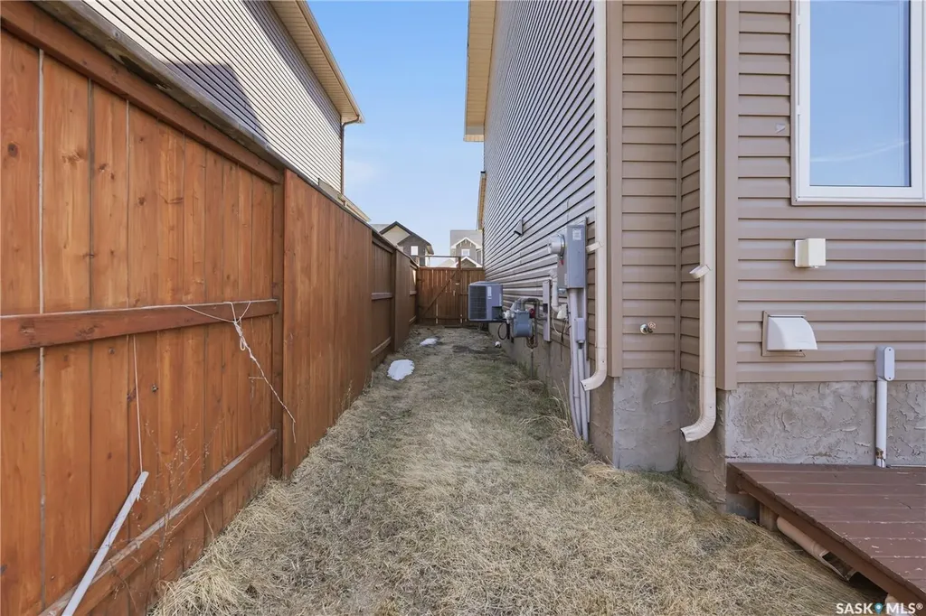 1334 Hunter Road Saskatoon SK S7T 0S5