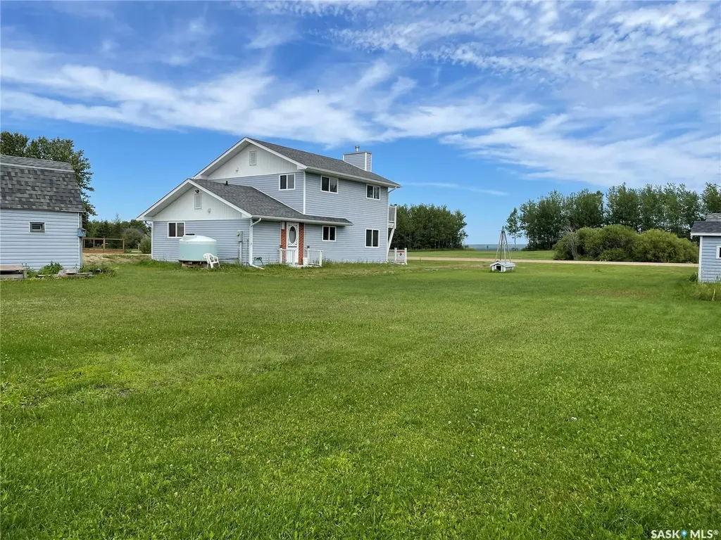 6 Bronco Drive Big River Rm No. 555 SK S0J 0E0