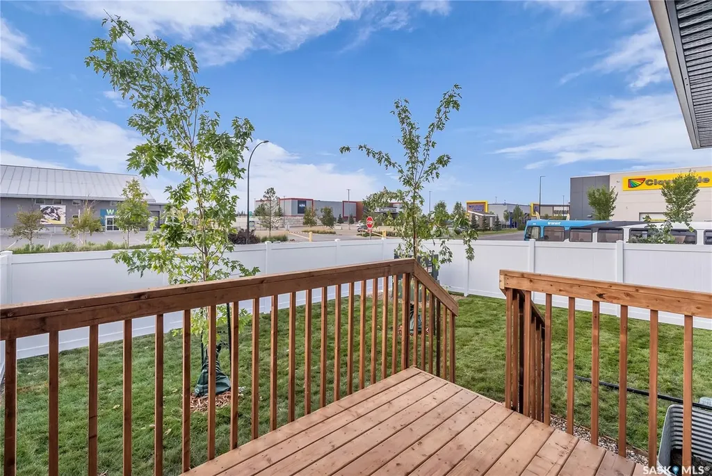 155 Mcfaull Way Saskatoon SK S7V 1Z9