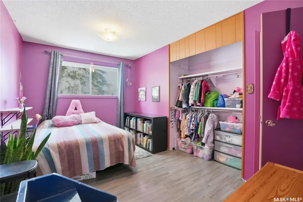 1117 Elevator Road Saskatoon SK S7M 3X1