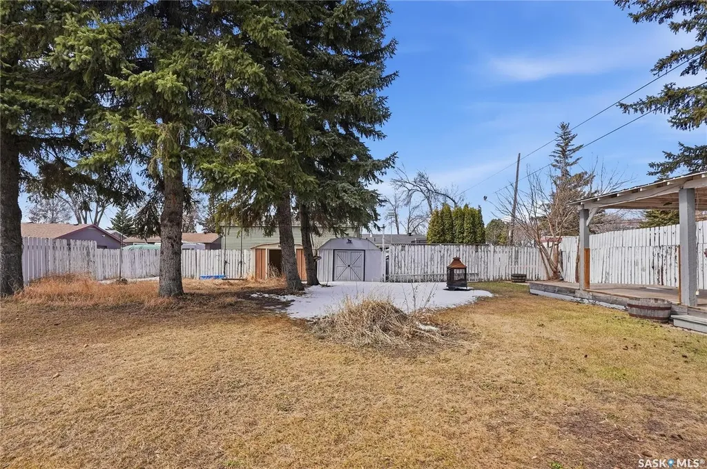 1117 Elevator Road Saskatoon SK S7M 3X1