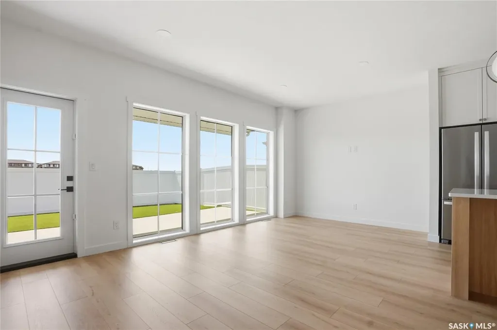 720 Brighton Boulevard Saskatoon SK S7V 1X1