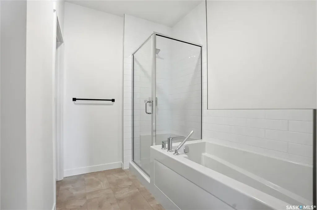 720 Brighton Boulevard Saskatoon SK S7V 1X1