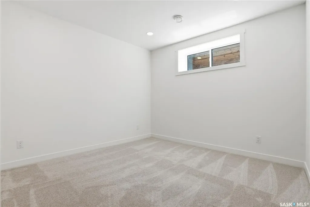 720 Brighton Boulevard Saskatoon SK S7V 1X1