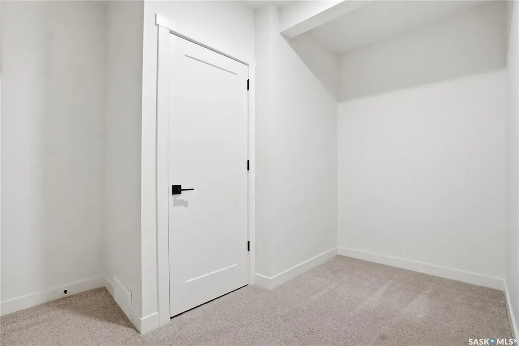 720 Brighton Boulevard Saskatoon SK S7V 1X1