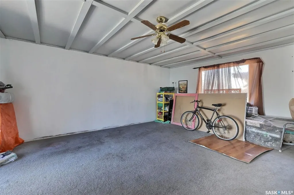 211 Main Street Vibank SK S0G 4Y0