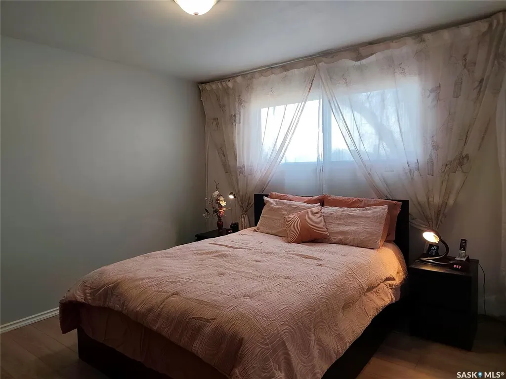 1113 Jubilee Drive Swift Current SK S9H 2A1