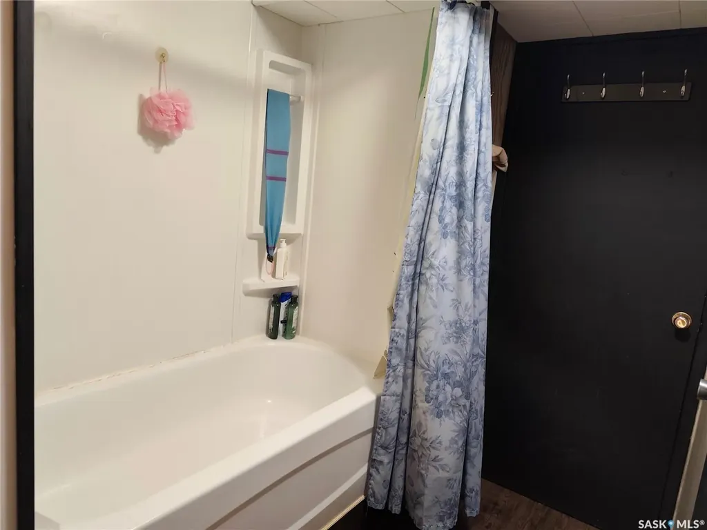 1113 Jubilee Drive Swift Current SK S9H 2A1
