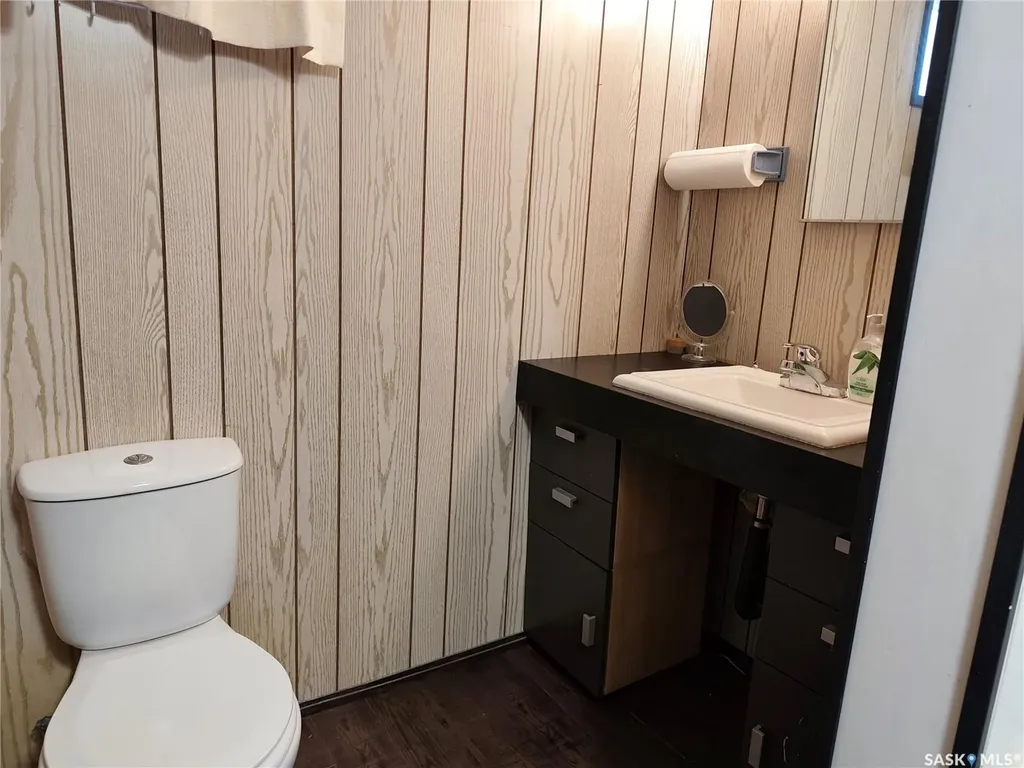 1113 Jubilee Drive Swift Current SK S9H 2A1