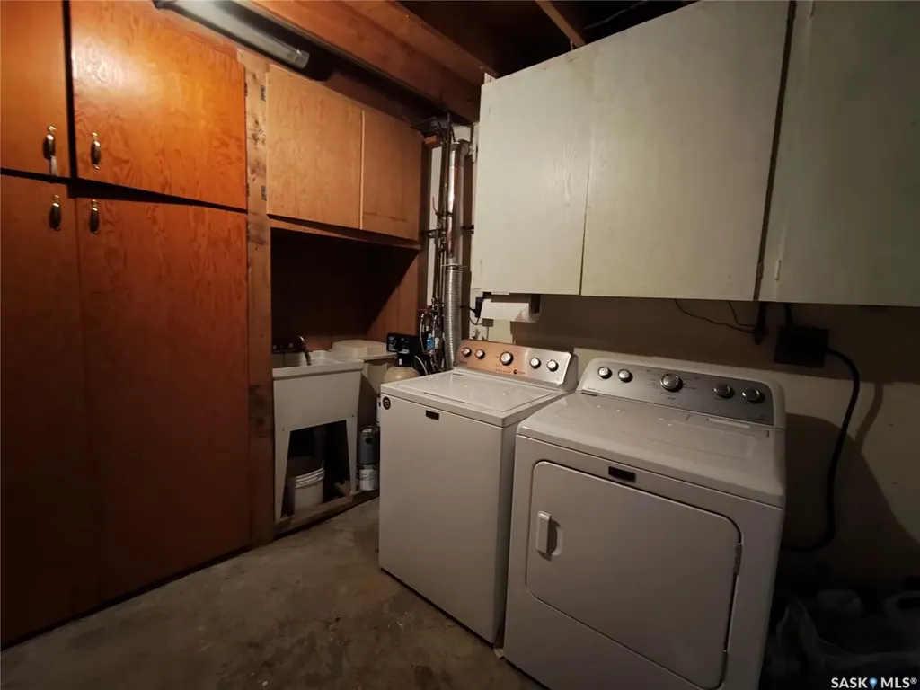 1113 Jubilee Drive Swift Current SK S9H 2A1