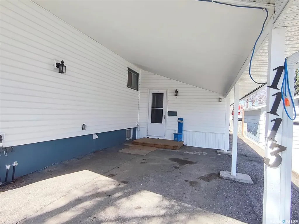 1113 Jubilee Drive Swift Current SK S9H 2A1