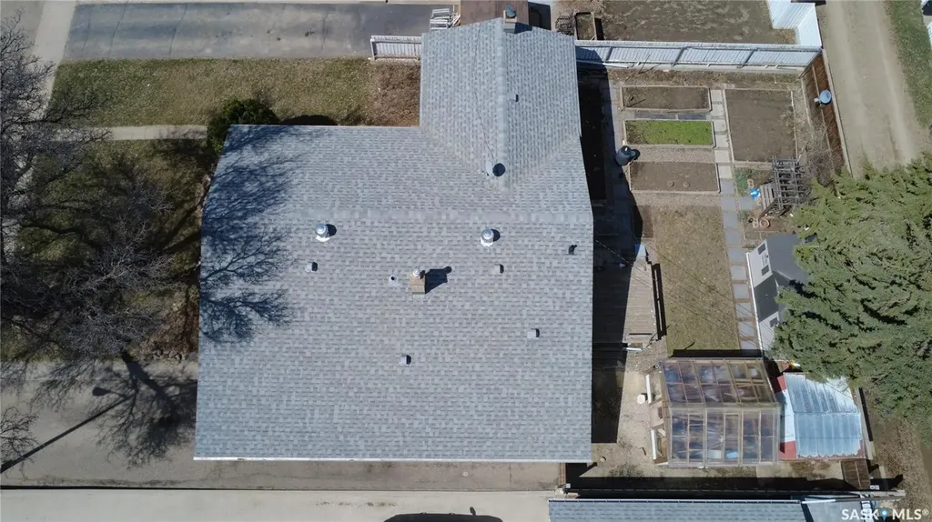 1113 Jubilee Drive Swift Current SK S9H 2A1