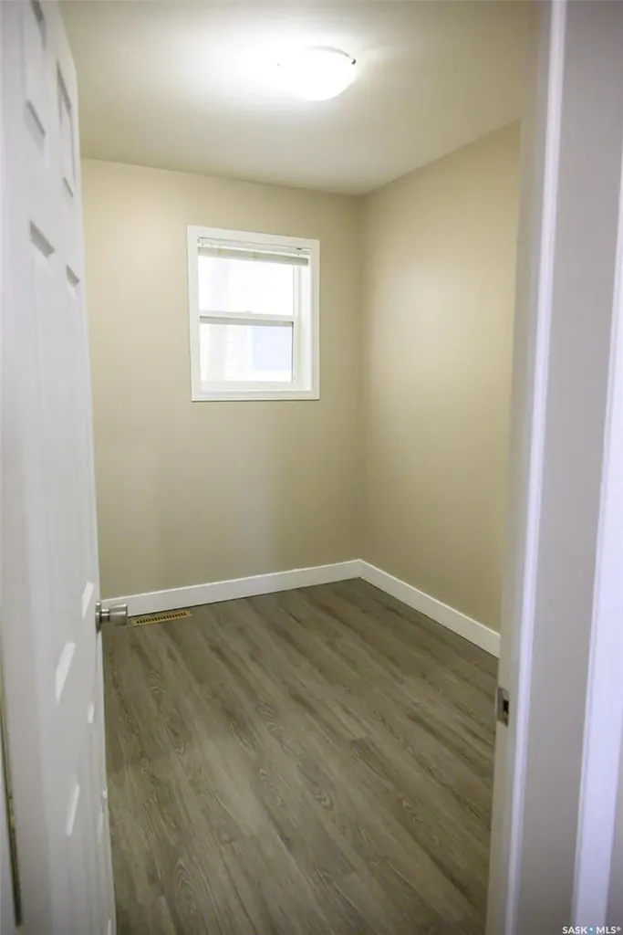 2332 Edgar Street Regina SK S4N 3L1