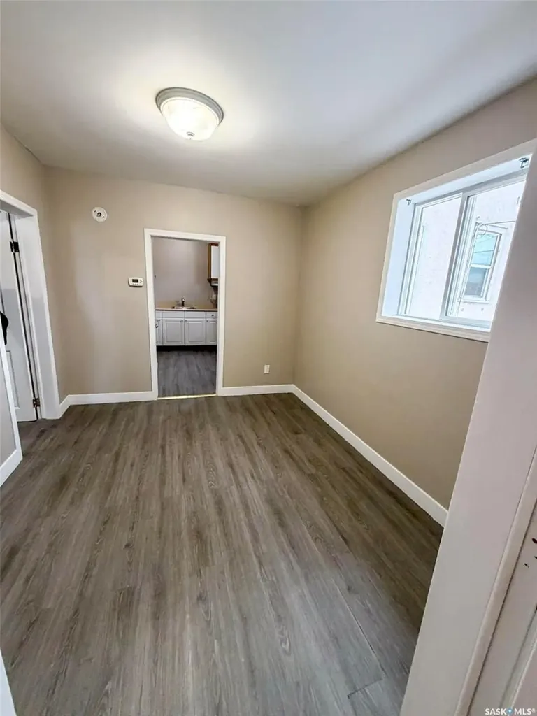 2332 Edgar Street Regina SK S4N 3L1