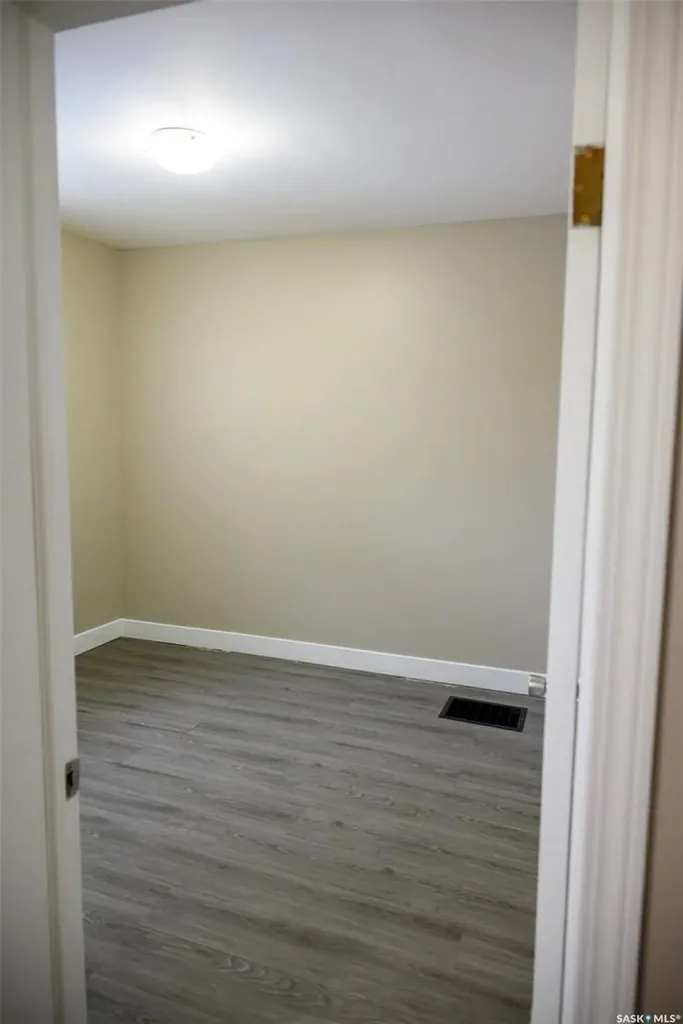 2332 Edgar Street Regina SK S4N 3L1
