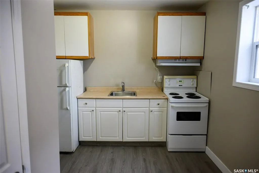 2332 Edgar Street Regina SK S4N 3L1