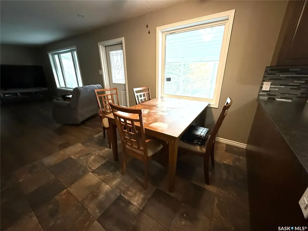 4107 Forest Drive Buckland Rm No. 491 SK S6V 5R3