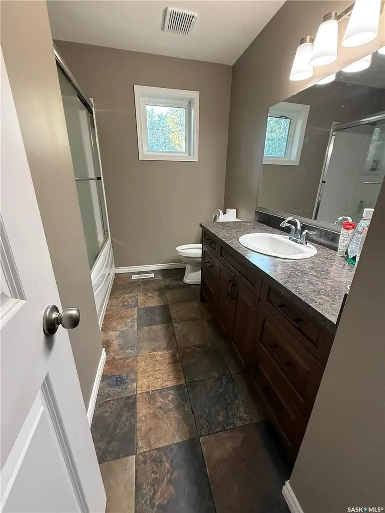4107 Forest Drive Buckland Rm No. 491 SK S6V 5R3