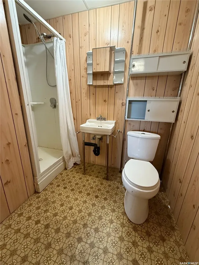 4107 Forest Drive Buckland Rm No. 491 SK S6V 5R3